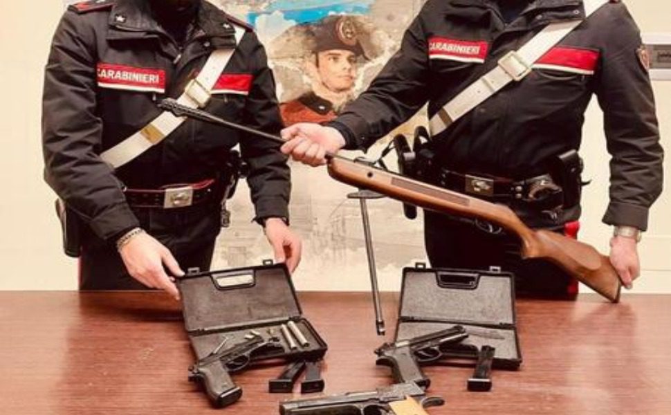pistola e fucile modificati crotone 1