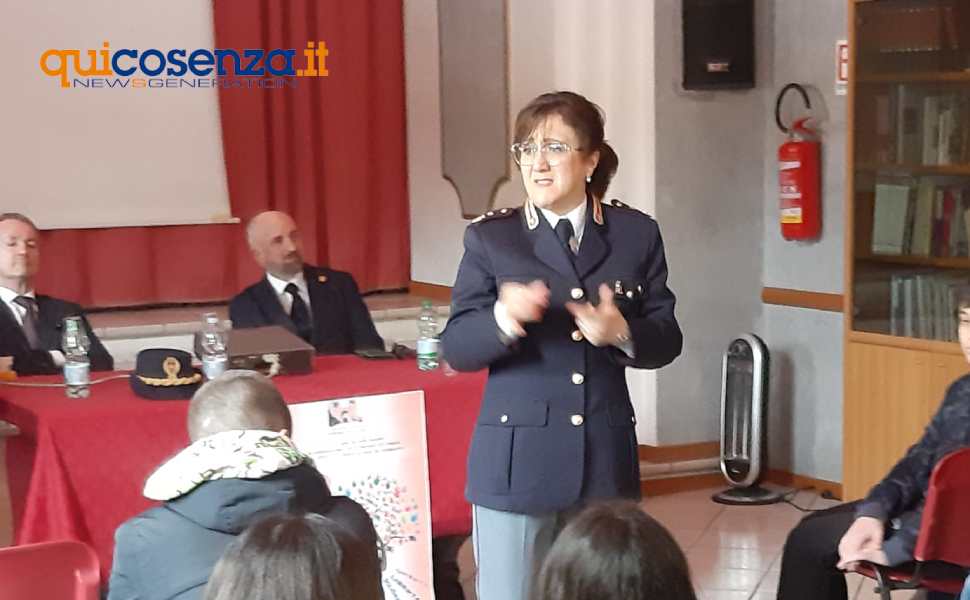 polizia chiesa santa teresa cosenza incontro acr Scarpelli 04