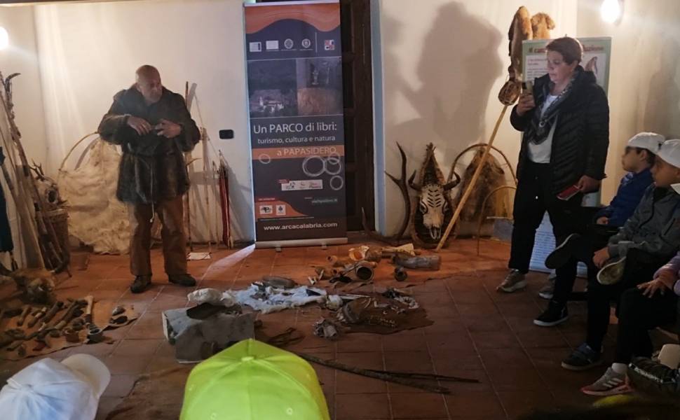 A Papasidero un Parco di libri: turismo, cultura e natura 58 02 Papasidero laboratori di archeologia sperimentale
