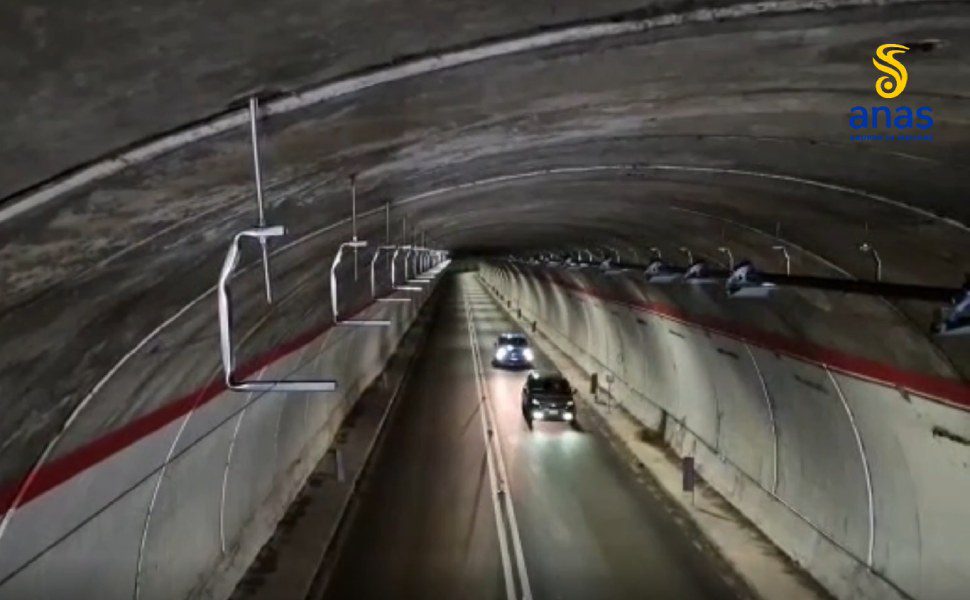 Anas galleria 'Sorbia', SS 713 'Trasversale delle Serre