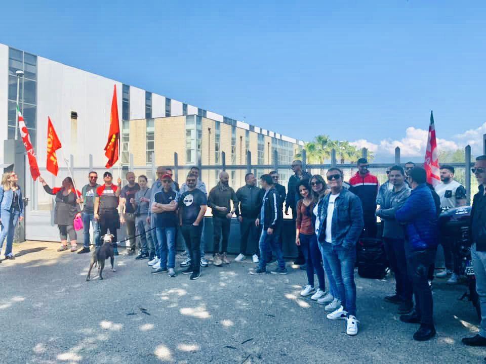 Cinquanta lavoratori a rischio licenziamento: la protesta al Map di San Marco Argentano 1 Sciopero Map San Marco Argentano