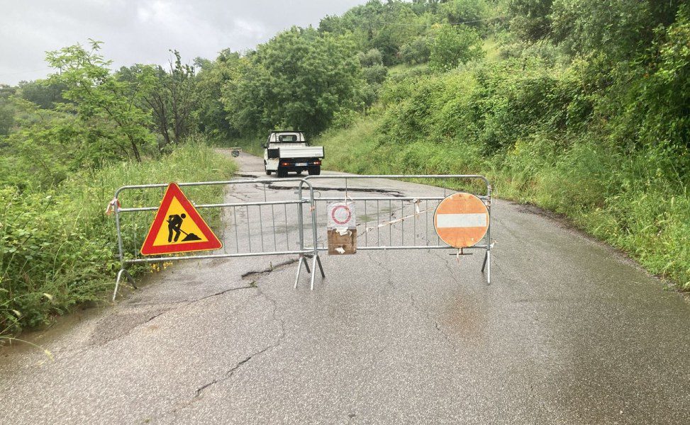 altomonte strada chiusa sp lungro 121