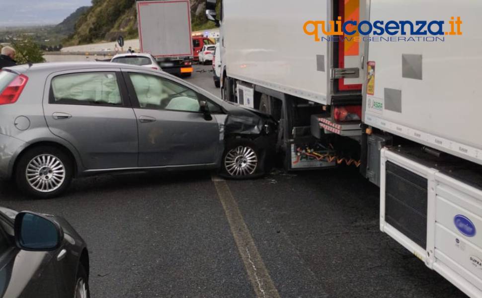 incidente a2 pizzo lamezia