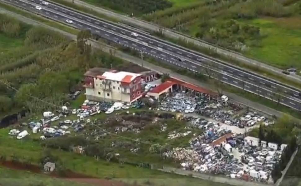 lamezia terme sequestro centro demolizione
