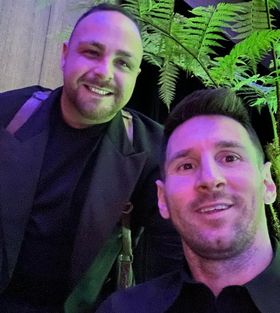 Cosenza: Mario Esposito avvia una collaborazione con Alex Pennino, il regista delle star 55 pennino 5