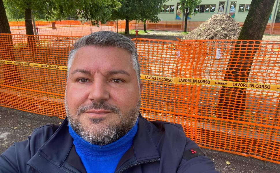 sconosciuto pasquale lavori viale cosmai cosenza