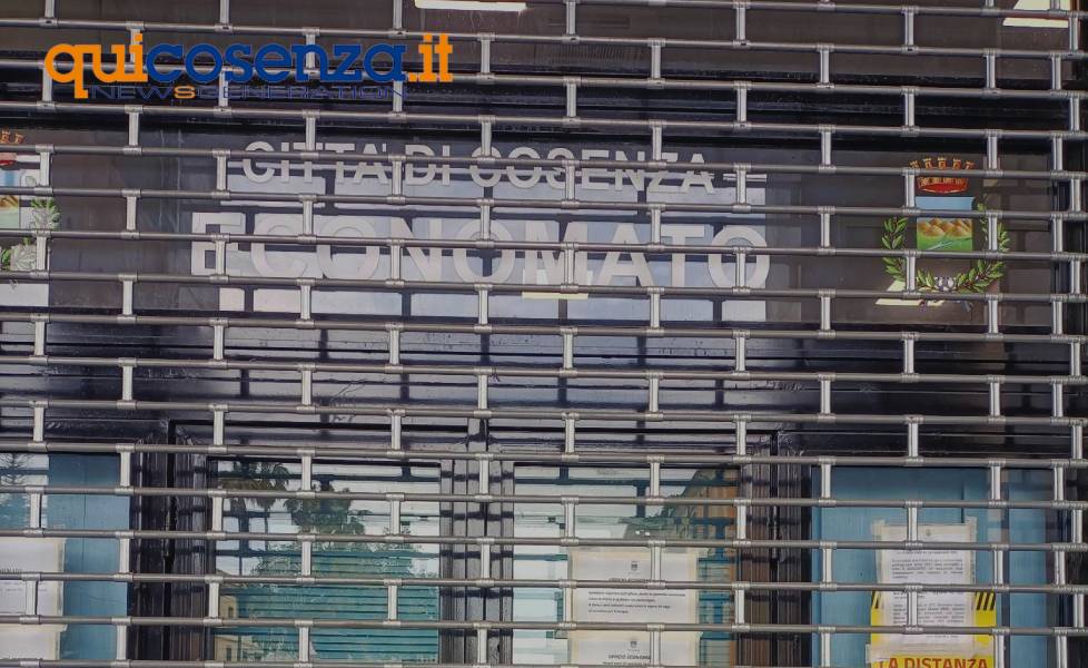 ufficio economato comune cosenza chiuso