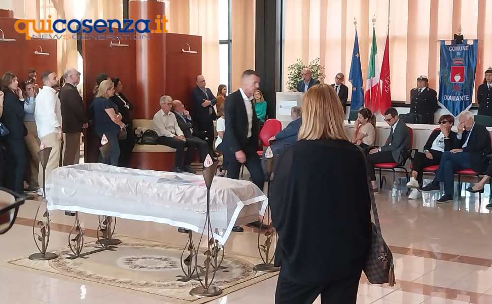 Camera ardente Nuccio Ordine 01