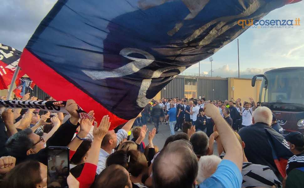 Festa al marulla dopo Brescia Cosenza 05