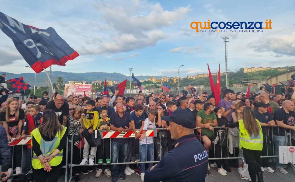 Festa al marulla dopo Brescia Cosenza 07