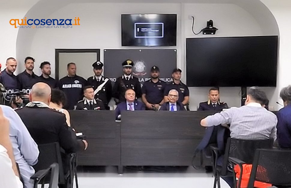 Gratteri conferenza stampa