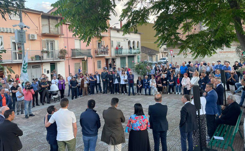 Intitolazione lauropoli piazzetta biagio tancredi 01