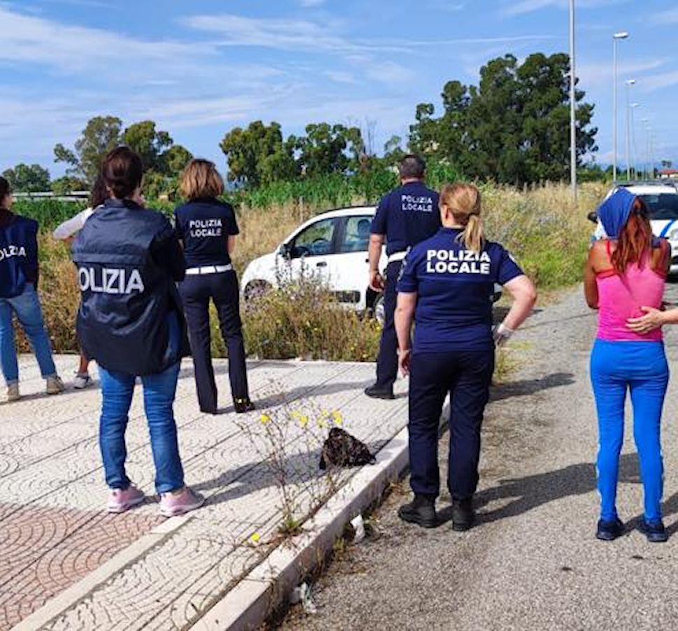 Prostituzione Statale 106 Cassano