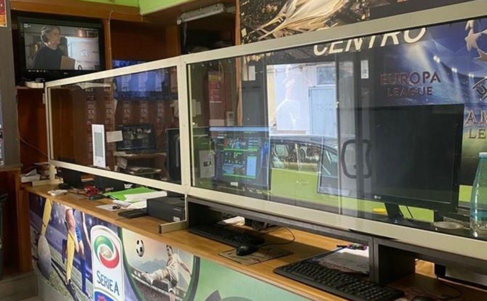 giochi illegali sequestro guardia finanza 02