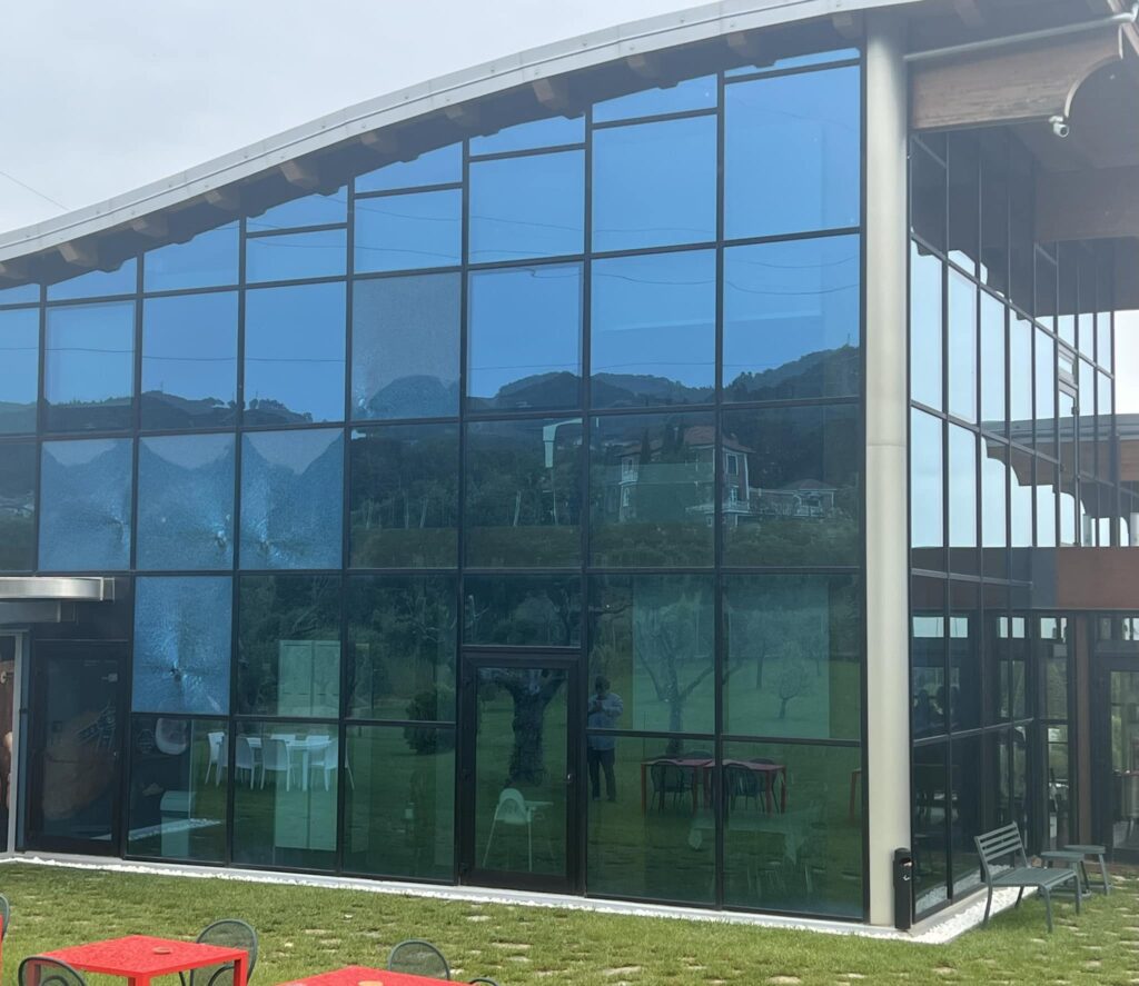 intimidazione san demetrio corone 3