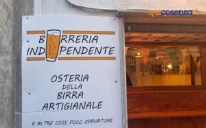 Birreria indipendente insegna