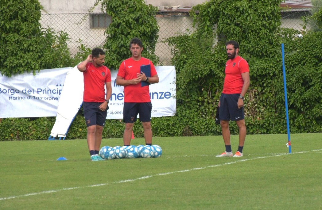 Cosenza, prosegue il ritiro ad Assisi. Oggi pomeriggio l'amichevole contro l'Arezzo 84 Cosenza calcio