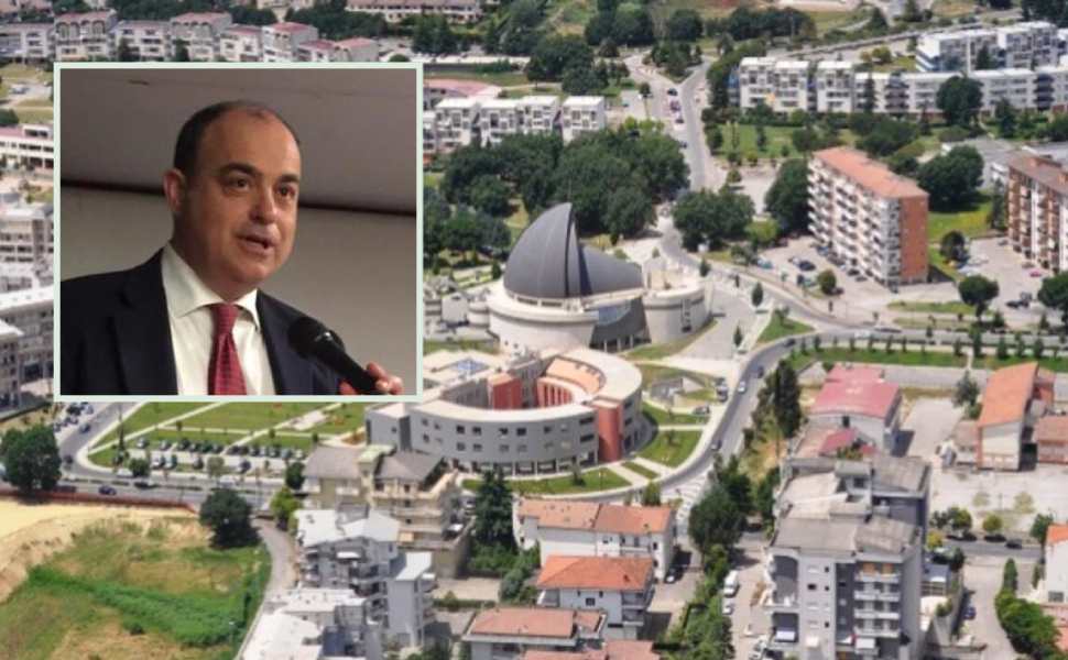 Città unica, la proposta di Petrassi «e se invece di Cosenza la chiamassimo Rende?» 51 Rende-carlo petrassi