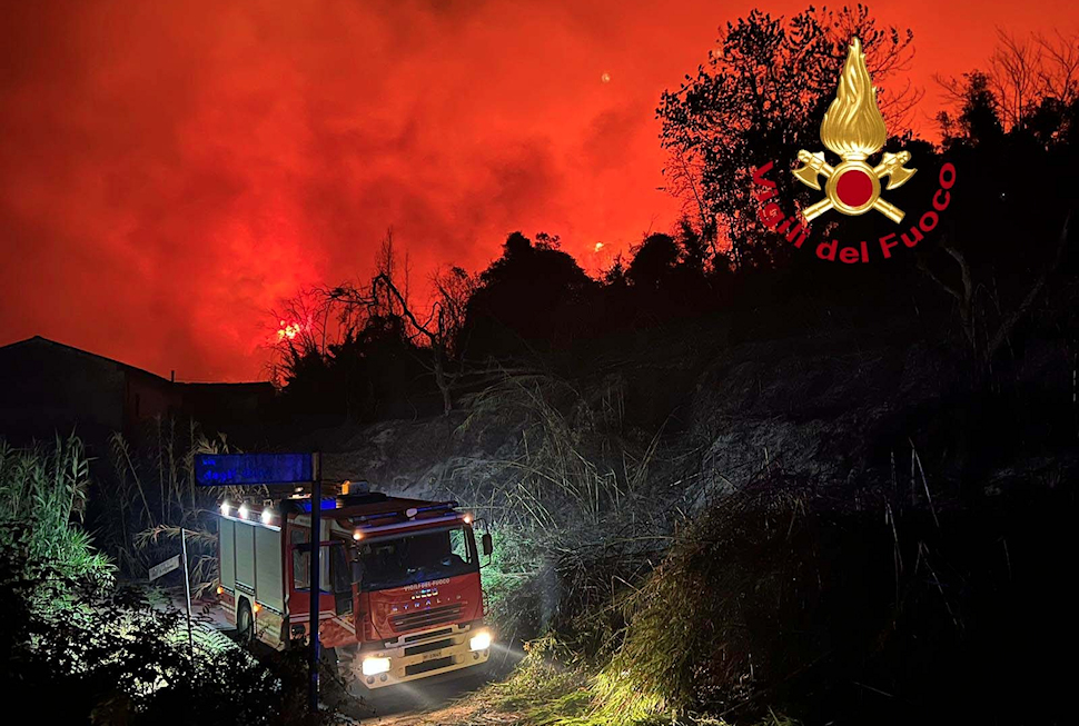 Vigili del fuoco incendio