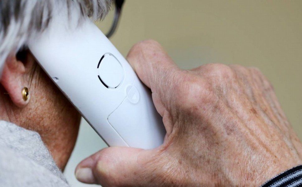 anziani telefono truffe telefoniche