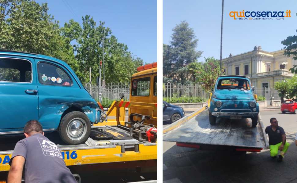 Cosenza, auto perde il controllo e si ribalta su corso Umberto 54 auto epoca 500 corso umberto cosenza
