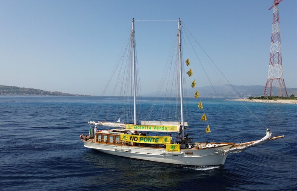 blitz-legambiente-stretto