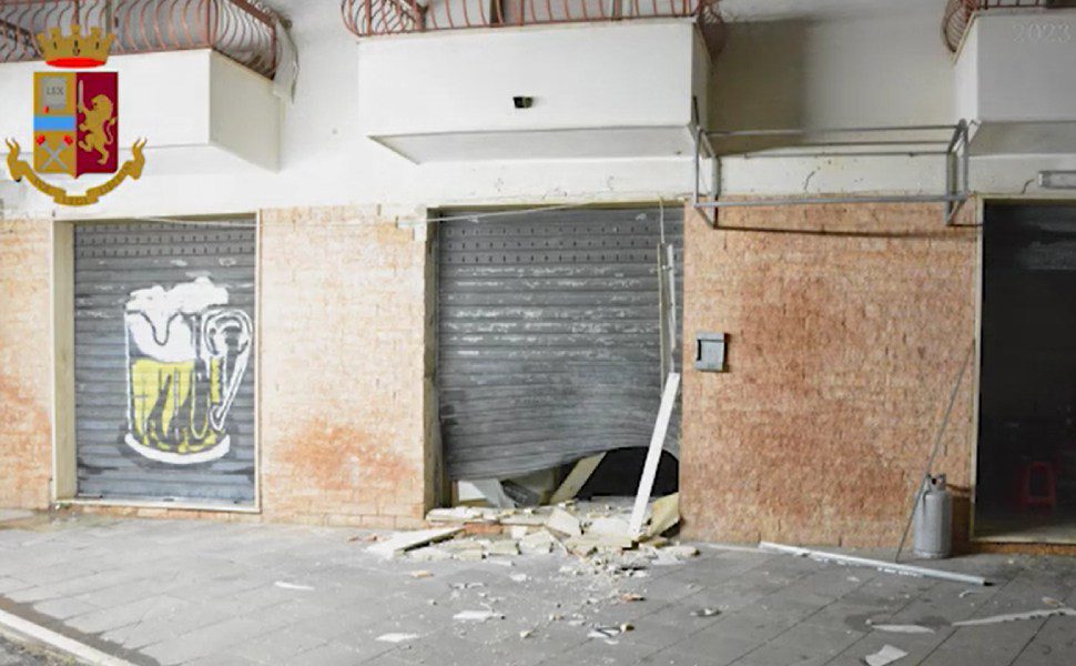 esplosione circolo ricreativo lamezia 02