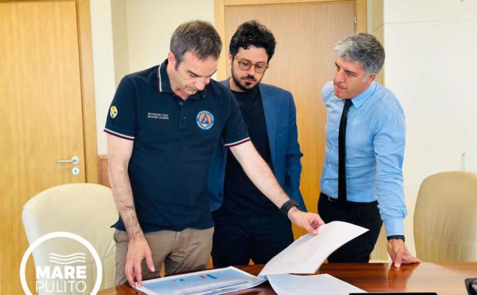 mare pulito - occhiuto - regione