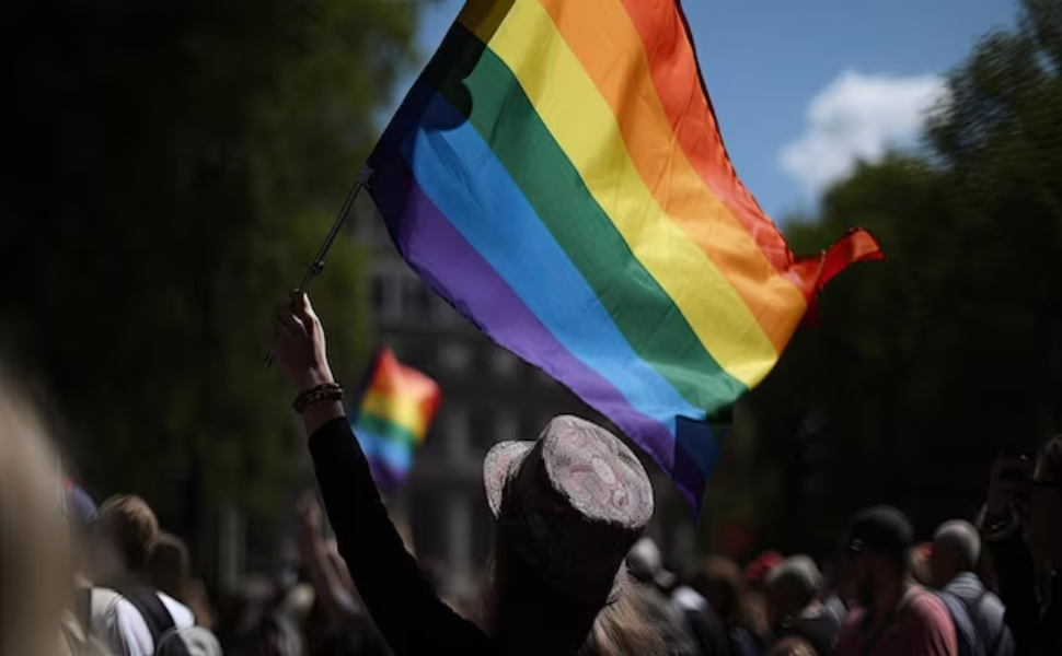 Oggi passeggiata Rainbow a Cosenza, Caruso: «contrastiamo ogni tipo di discriminazione» 51 rainbow