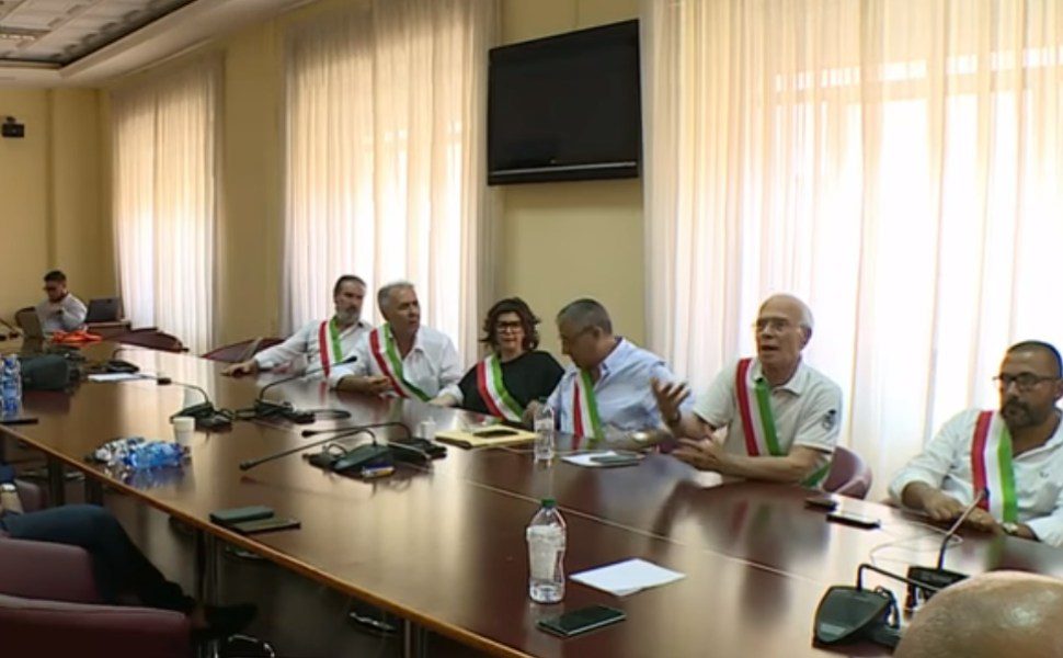 sindaci terzo megaloto 106 protesta