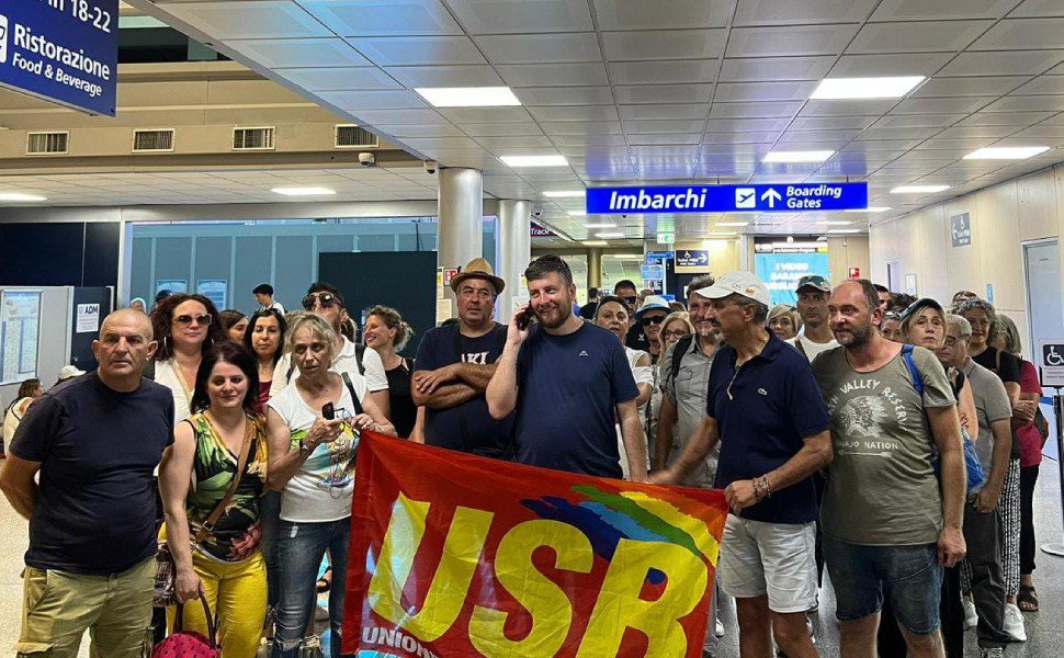 usb tirocinanti calabresi aeroporto lamezia