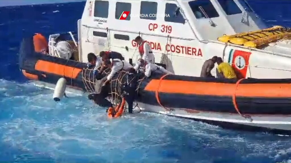 Guardia Costiera salvataggio