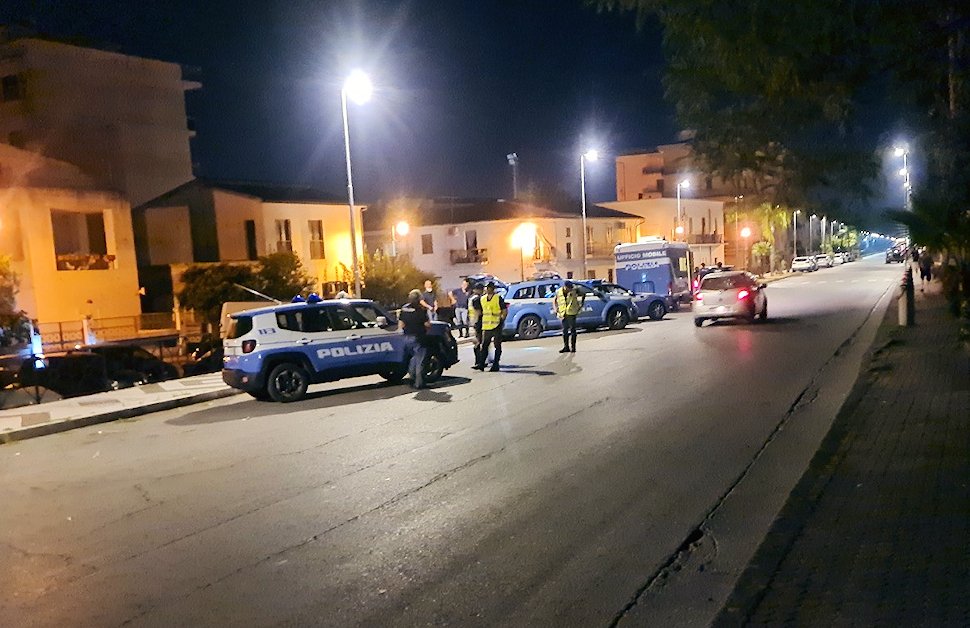 Polizia controlli Cosenza