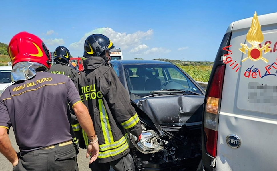 Vigili del fuoco incidente