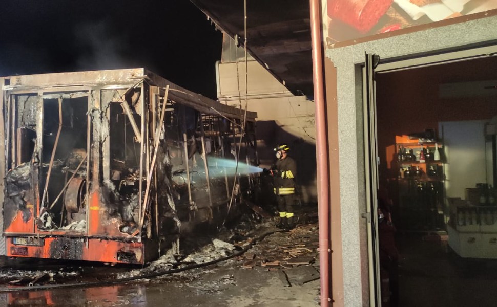 incendio siderno food truck 01