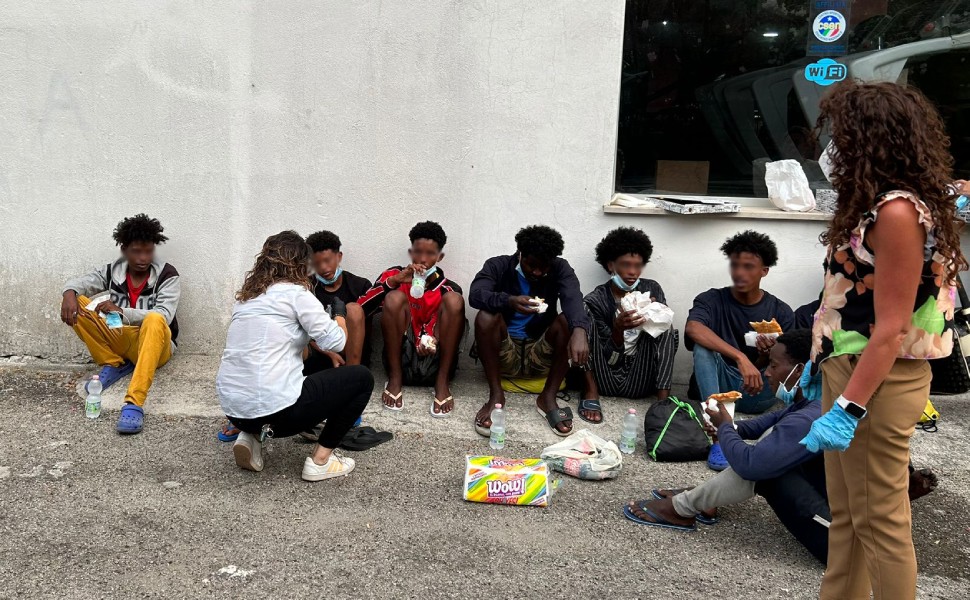 minori eritrei cariati 01