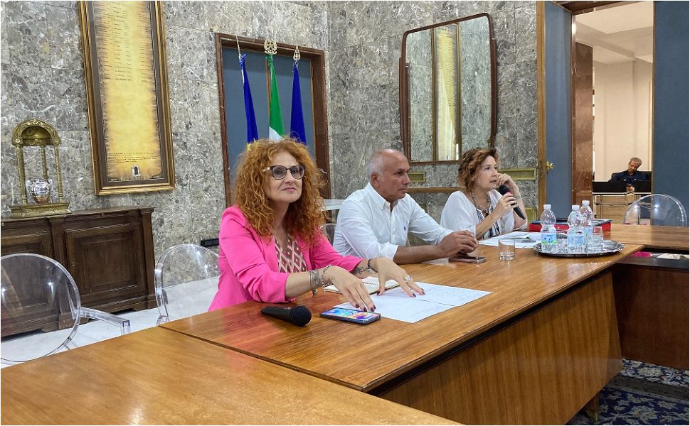 Palazzo-dei-Bruzi-Franz-Caruso