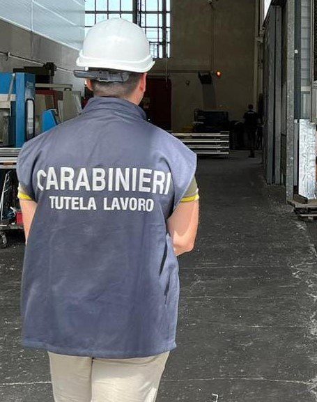 carabinieri tutela lavoro