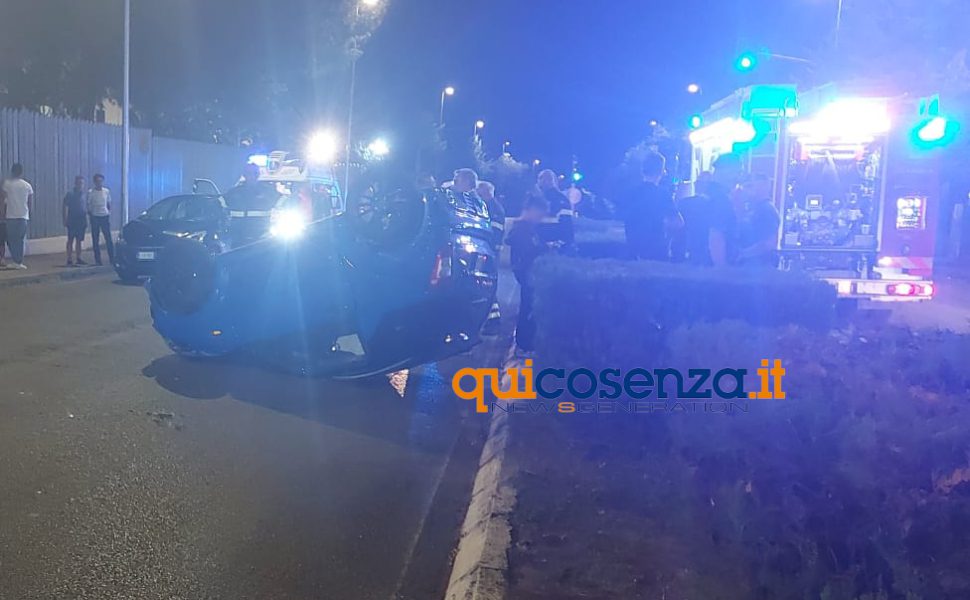 incidente viale cosmai cosenza 03
