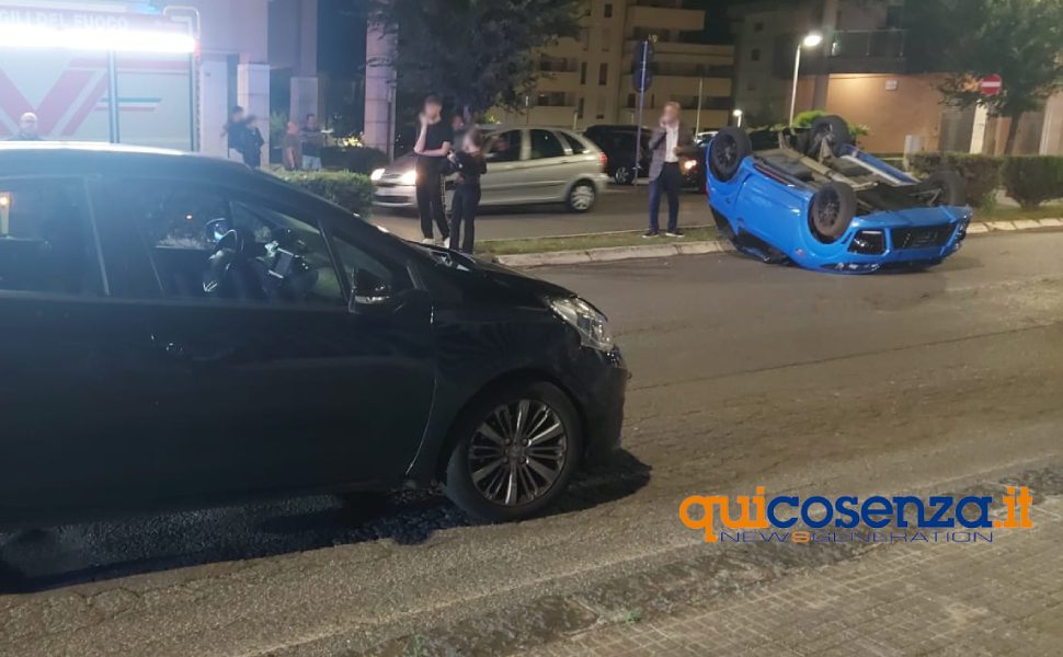 incidente viale cosmai cosenza 04