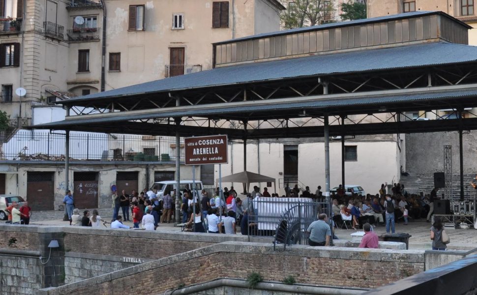 piazza arenella cosenza