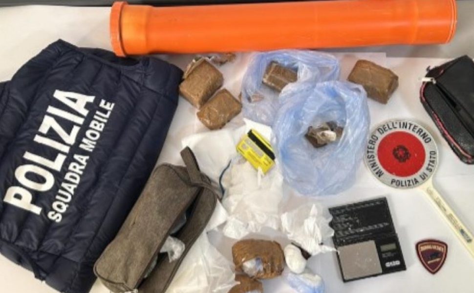 sequestro polizia acquabona crotone