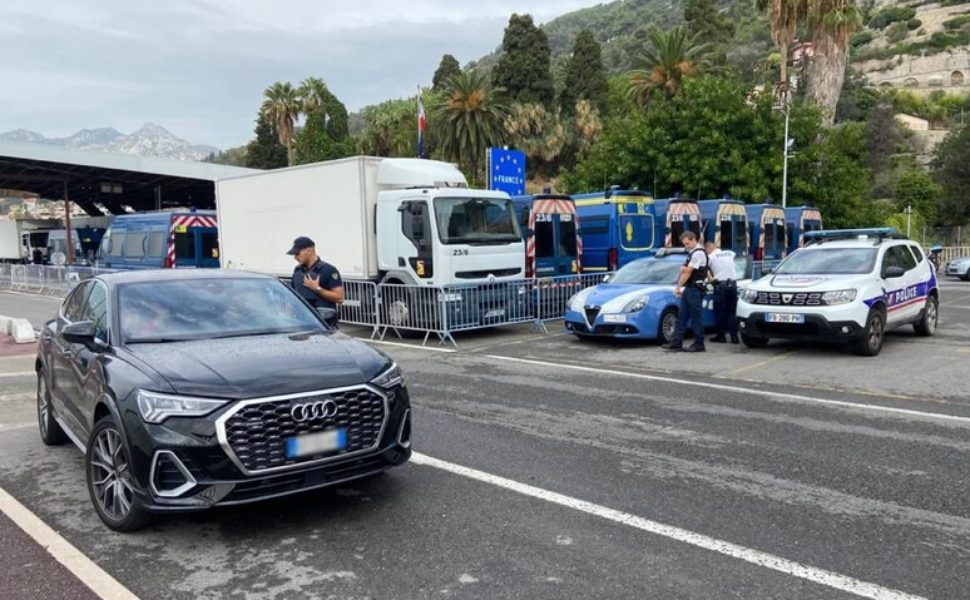 polizia-ventimiglia-frontiera