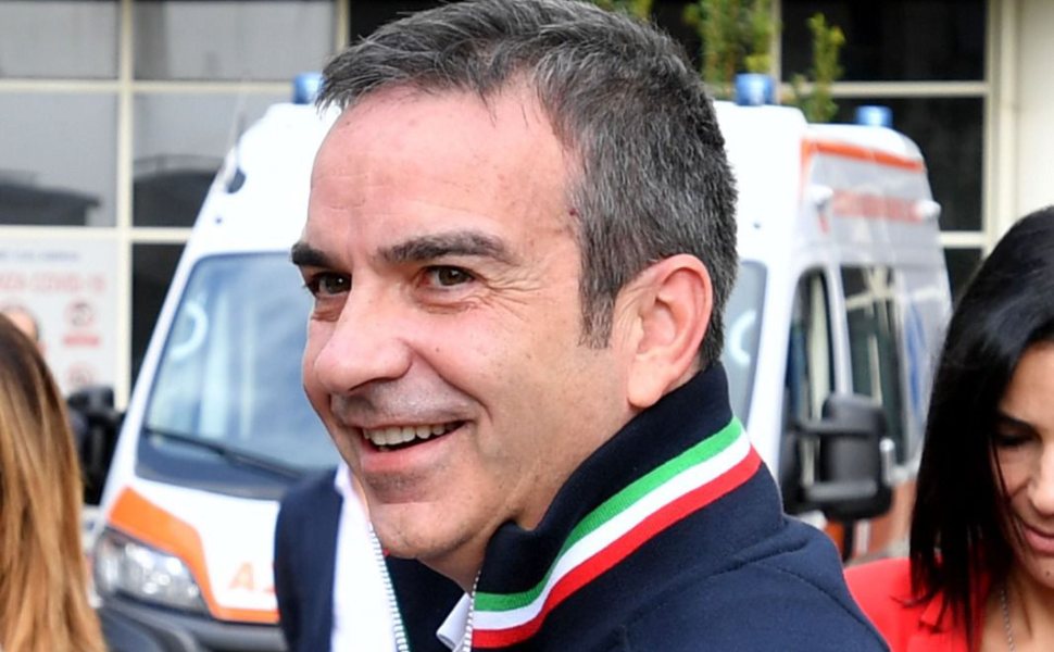 roberto occhiuto presentazione ambulanze