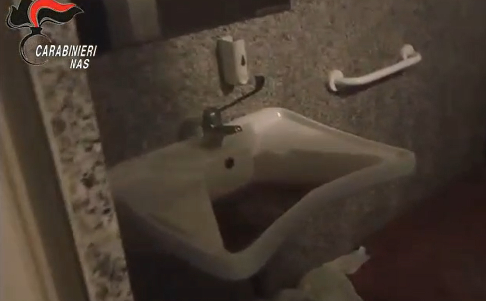 casa riposo abusiva nas reggio 2
