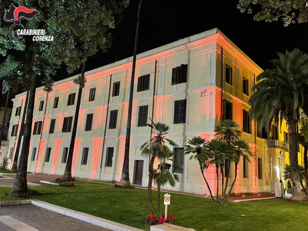 caserma-grippo-illuminata-cosenza