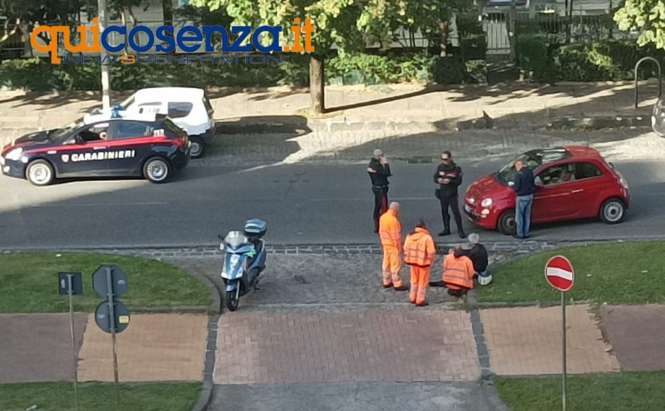 incidente viale mancini anziano scooter 01