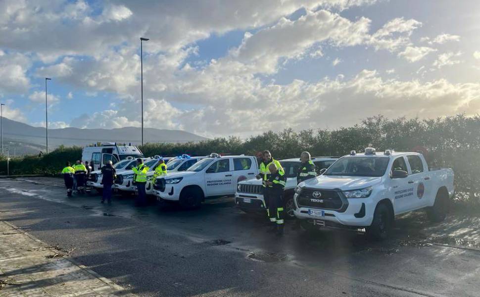 Maltempo, Protezione Civile calabrese in Toscana: «situazione difficile, qui per dare una mano» 51 protezione civile calabria