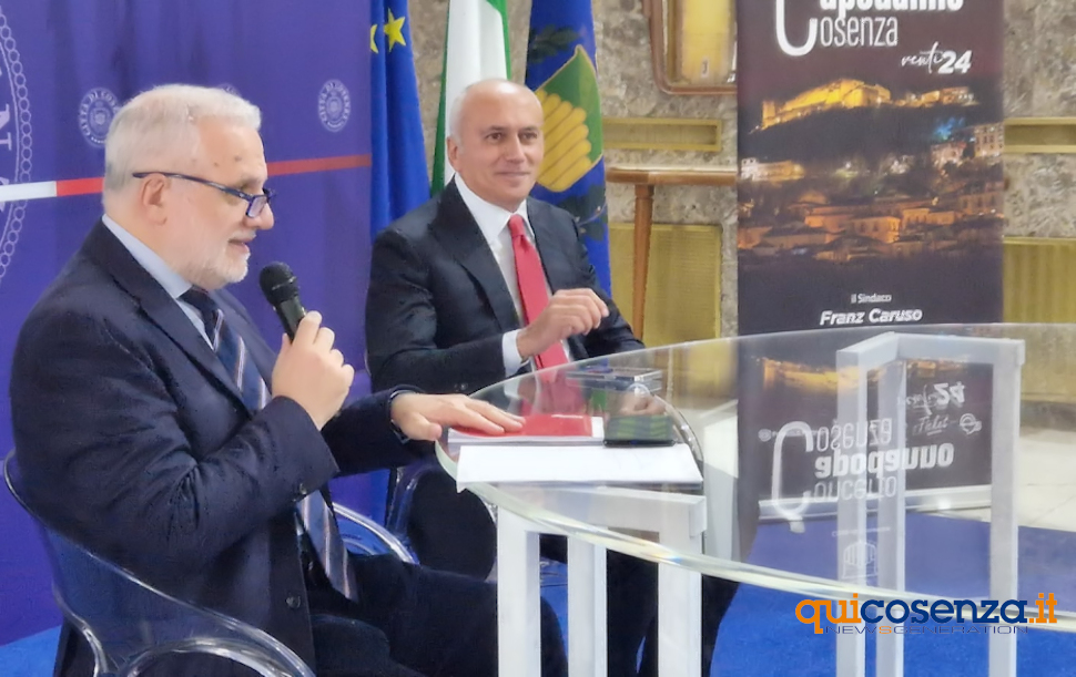 Il concertone di Capodanno a Piazza dei Bruzi. Caruso: «è Giorgia che ha scelto Cosenza» 54 Capodanno Cosenza_02