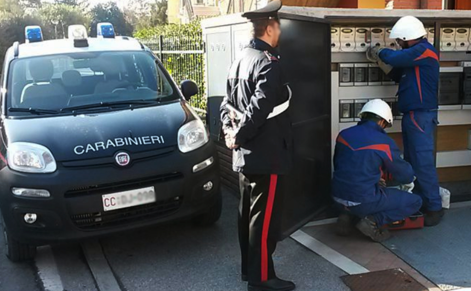 enel carabinieri controlli furto energia elettrica